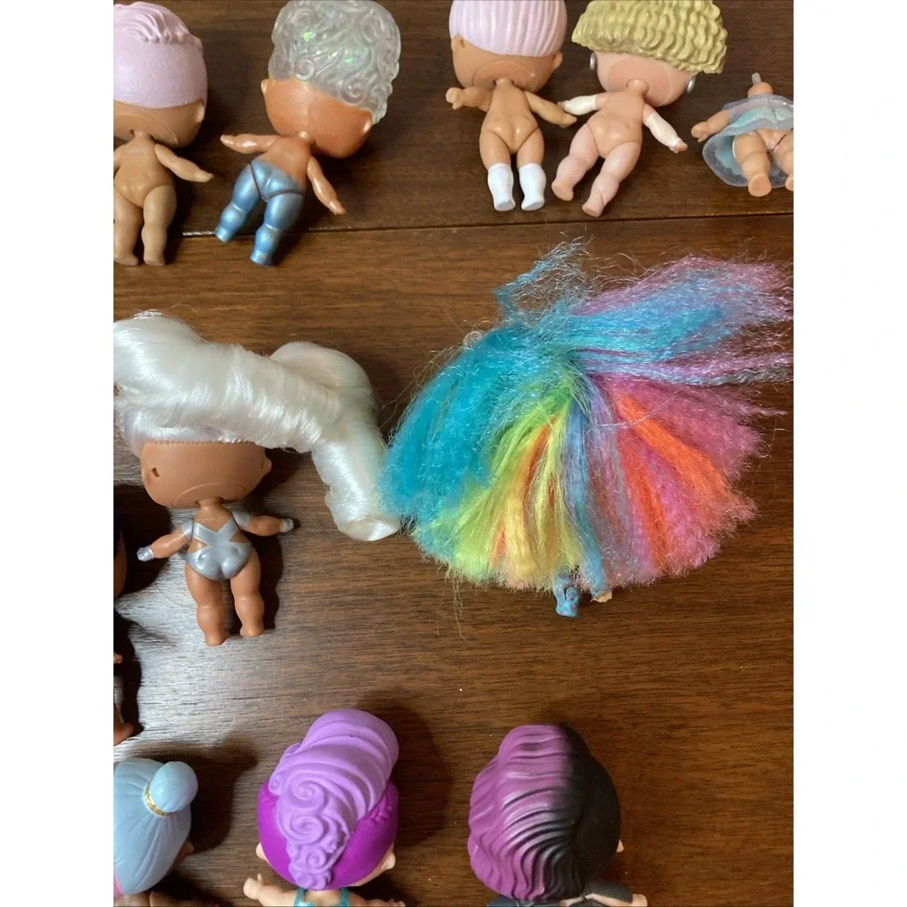 LOL Surprise OMG Dolls by MGA Mixed Lot of 20 Small